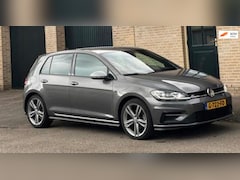 Volkswagen Golf - 1.4 TSI Highline R-Line | DSG |Virtual|NAVI