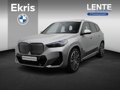 BMW iX1 - eDrive20 M Sportpakket Pro | Premium Pack | Comfort Pack | Stuurwielrand Verwarmd | Panora