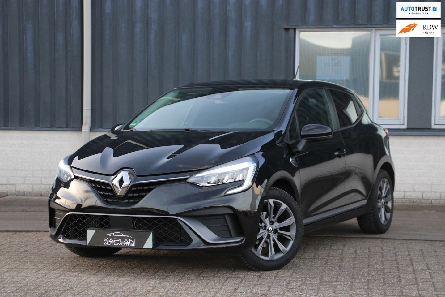 Renault Clio - 1.0 TCe R.S. Line Stoelverw CarPlay Navi PDC KeyLess Cruise - AutoWereld.nl