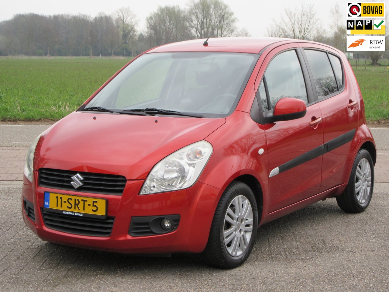 Suzuki Splash - 1.0 Exclusive + parkeersensoren - AutoWereld.nl