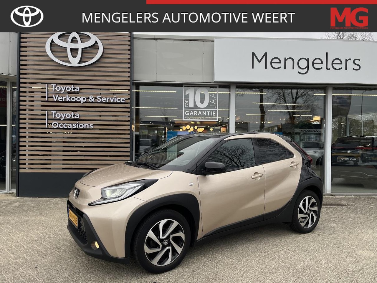 Toyota Aygo X - 1.0 VVT-i MT Pulse | NL-auto | Camera Achter | Apple Carplay/ Android auto | - AutoWereld.nl