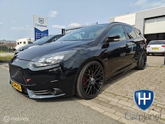 Ford Focus Wagon - 2.0 EcoBoost ST-3 2e eigenaar 280pk