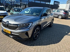 Renault Austral - 1.2 E-Tech full hybrid 200 iconic esprit Alpine Matrix Led | Head Up Display | Achterasbes