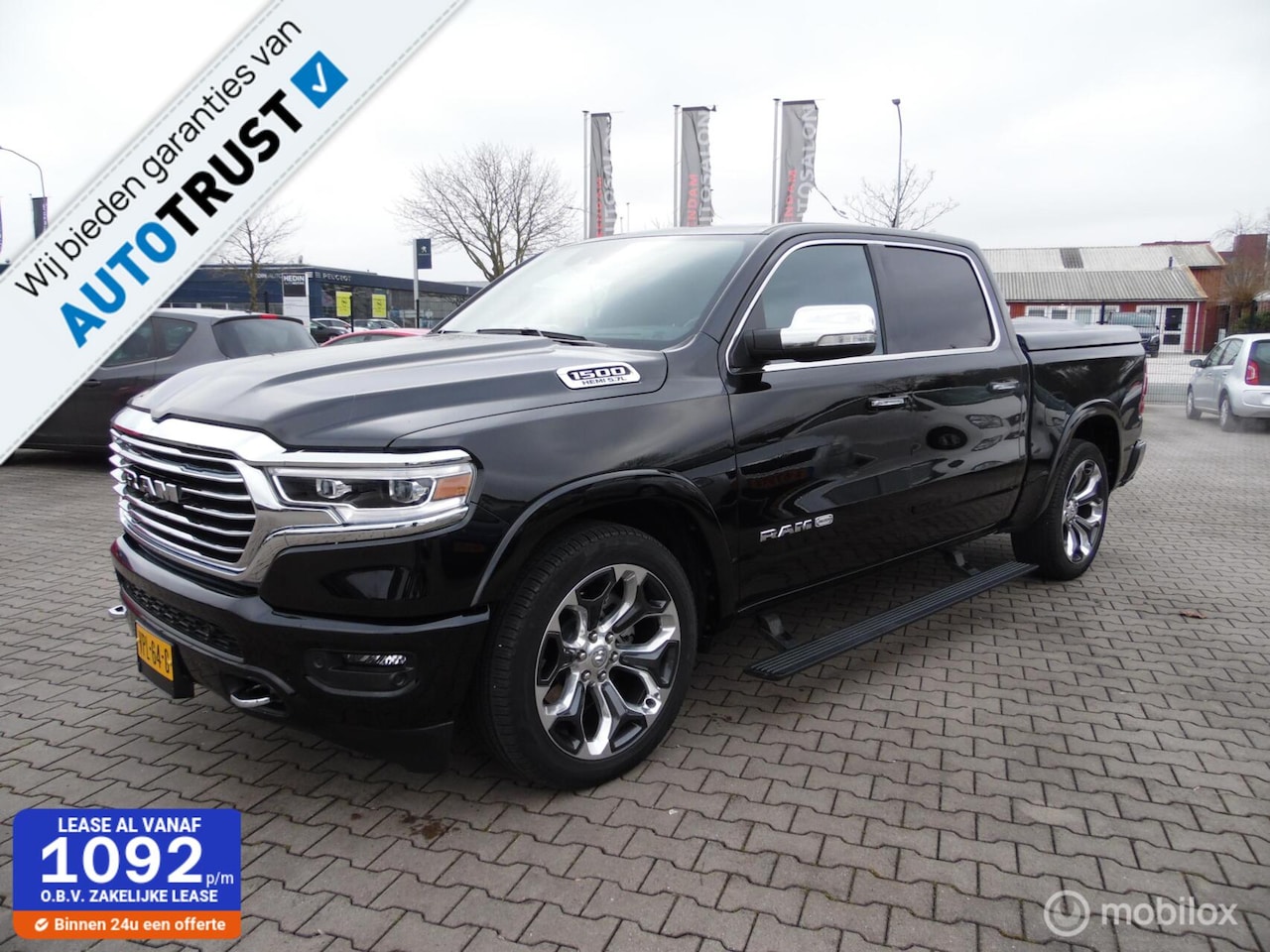 Dodge Ram 1500 - 4X4 5.7 V8 4x4 Crew Cab Long Horn Full Options - AutoWereld.nl