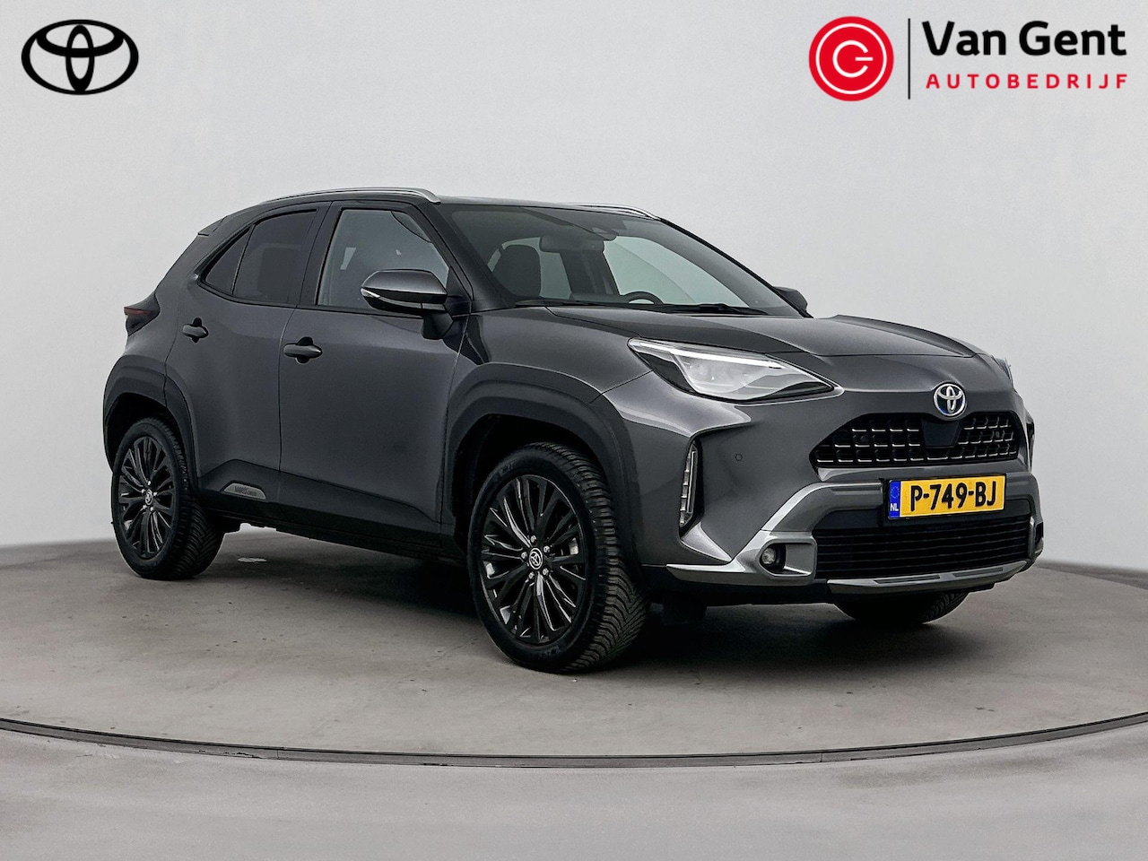 Toyota Yaris Cross - 1.5 Hybrid Adventure | Dodehoek detectie | Head-up display | Apple Carplay / Android Auto - AutoWereld.nl