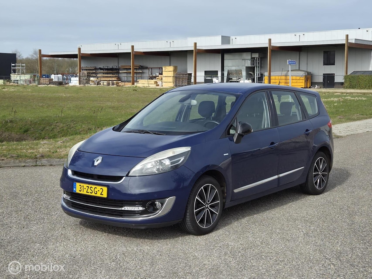 Renault Grand Scénic - 1.2 TCe Bose 7p. ZEER NETJES - AutoWereld.nl