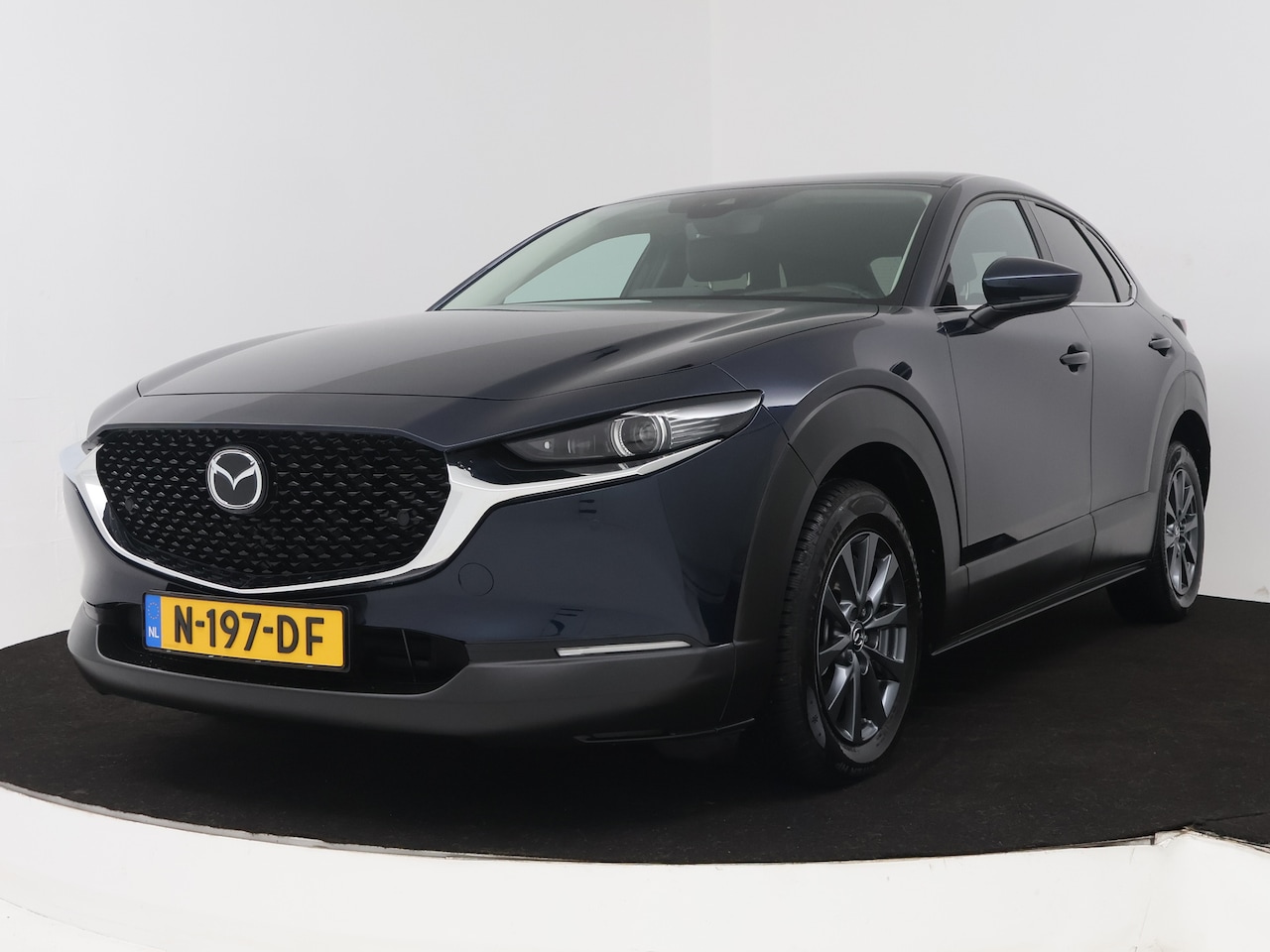 Mazda CX-30 - 2.0 e-SkyActiv-X M Hybrid Luxury | Trekhaak | 18'' Zomer en 16'' Winterset | - AutoWereld.nl