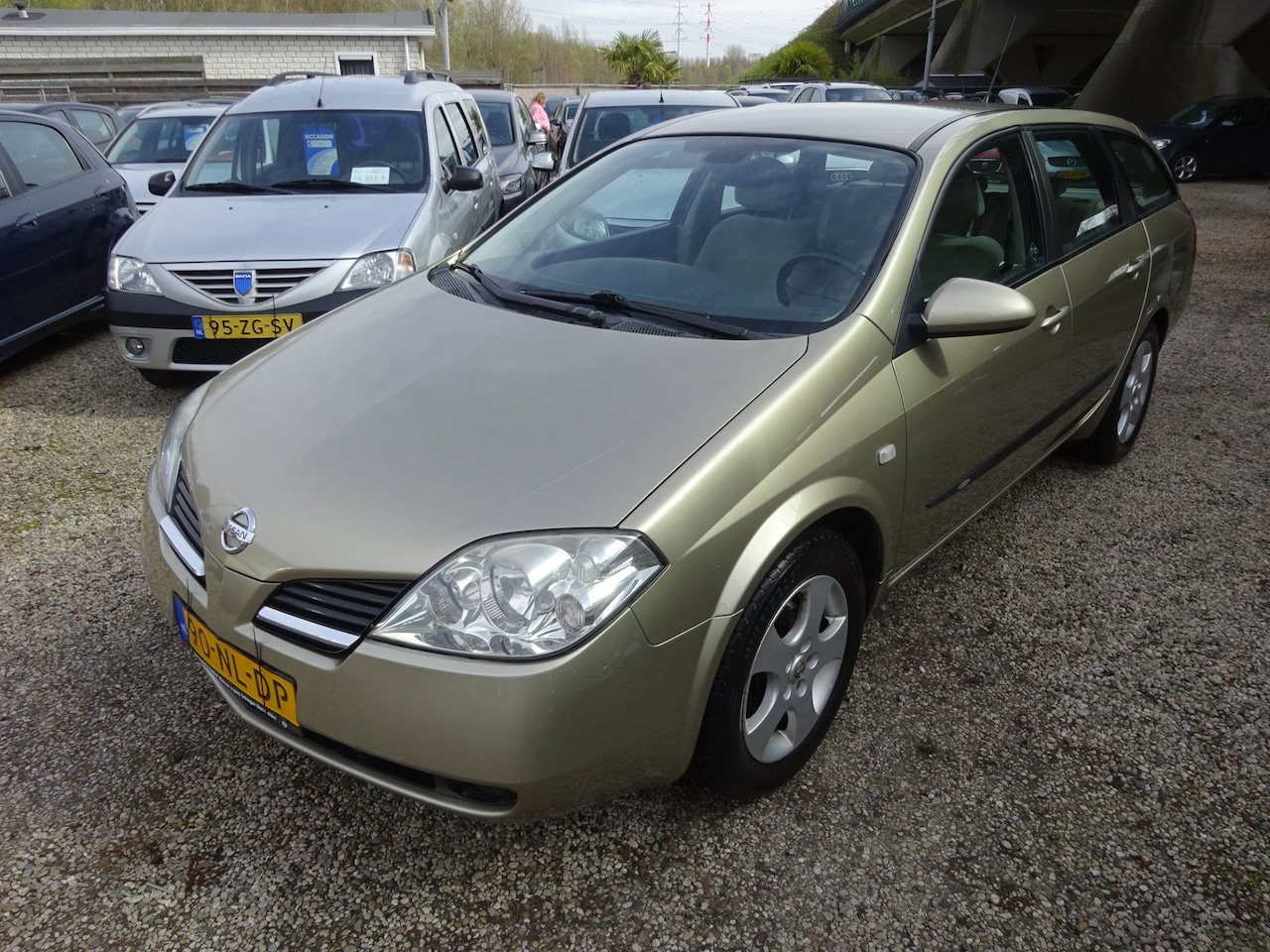 Nissan Primera Estate - 2.0 Visia airco navigatie cruise control - AutoWereld.nl
