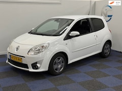 Renault Twingo - 1.2-16V Authentique / NIEUWE DISTRIBUTIE+WATERPOMP / AIRCO / RIJDT SCHAKELT GOED