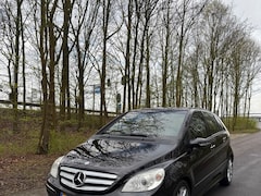 Mercedes-Benz B-klasse - 200 Turbo, Automaat, Airco, LET OP Gebruikt olie