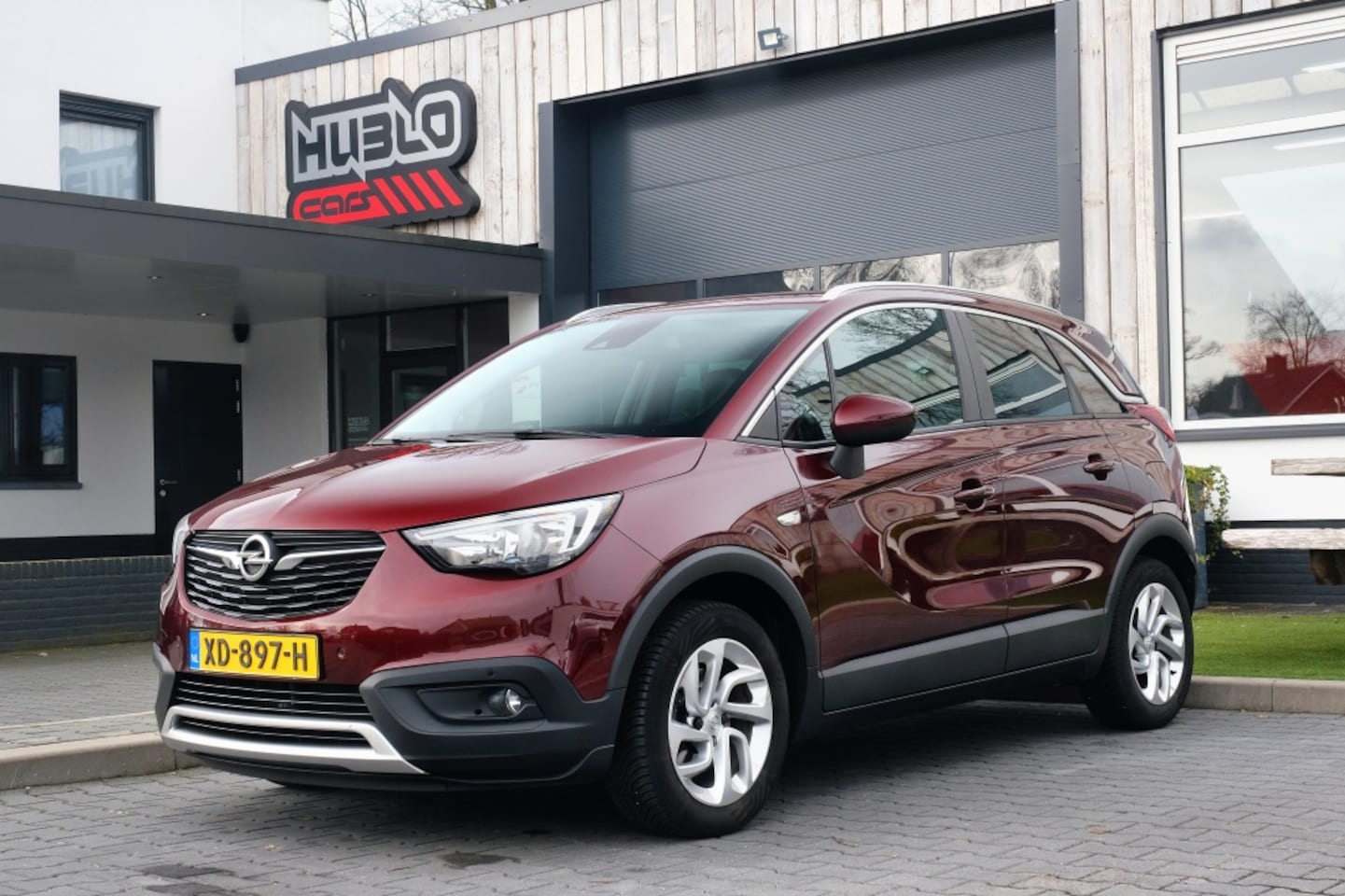 Opel Crossland X - 1.2 T. Online Ed. Pano, 360Camera, Carplay - AutoWereld.nl
