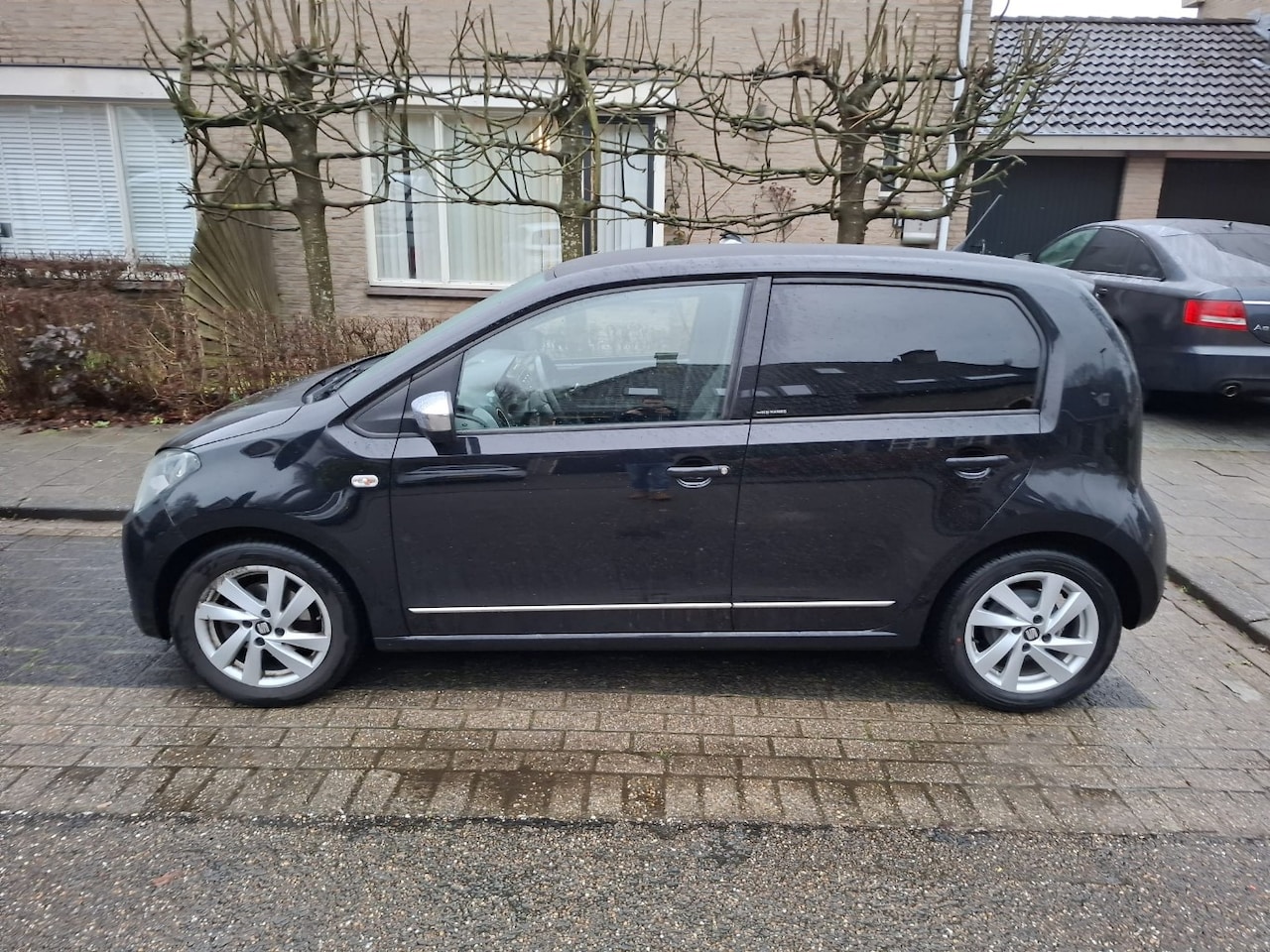 SEAT Mii - 1.0 60 pk by Mango | Parkeer sensoren ? Cruise control | Airco | LMV | - AutoWereld.nl