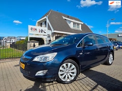 Opel Astra Sports Tourer - 1.4 Turbo Cosmo Trekhaak