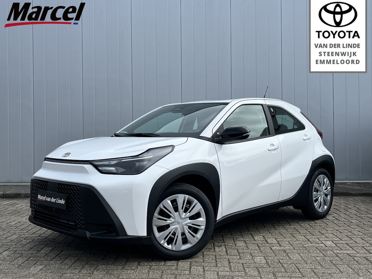 Toyota Aygo X - Hybrid 115 play Hybrid NIEUW VOORRAAD LEVERBAAR - AutoWereld.nl