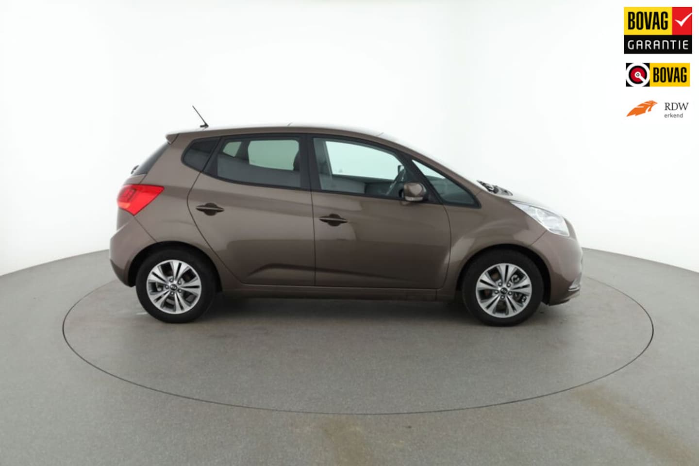 Kia Venga - 1.4 CVVT Edition Trekhaak+kmst; 7100 km !!! - AutoWereld.nl