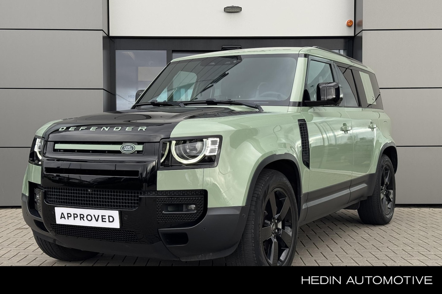 Land Rover Defender 110 - P400e | 75th Limited Edition | Elektrische trekhaak | Stoelkoeling | HUD | - AutoWereld.nl