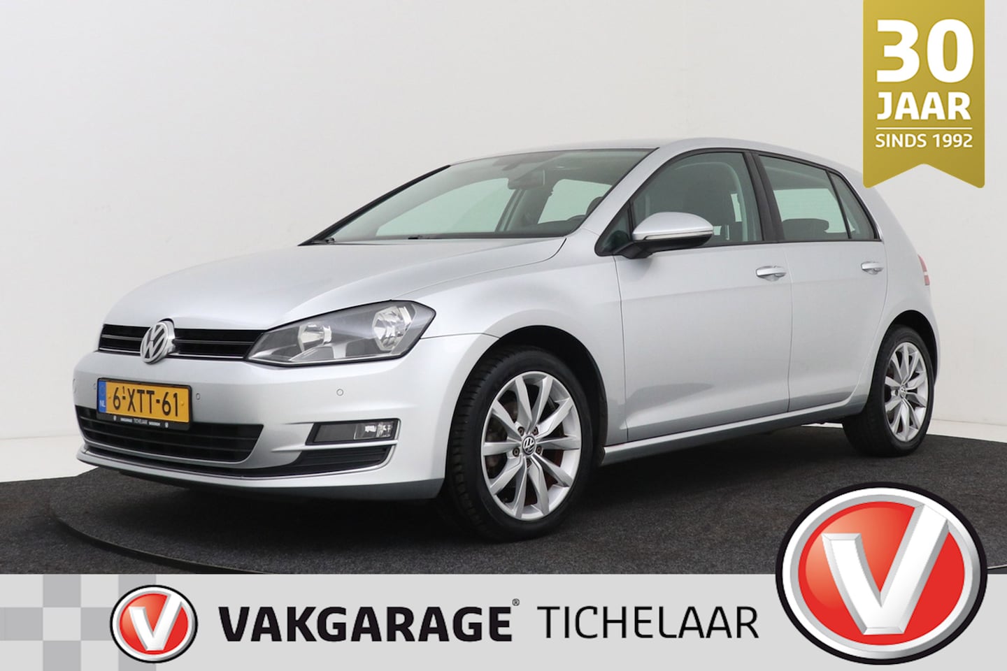 Volkswagen Golf - 1.2 TSI Highline | Org NL | CarPlay | Camera | Climate Control | Cruise Control | - AutoWereld.nl