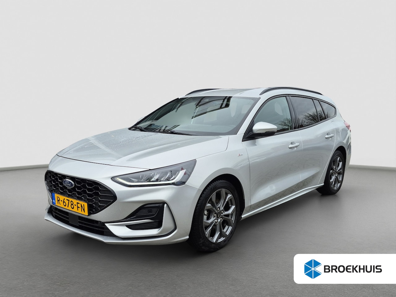 Ford Focus Wagon - 1.0 EcoBoost Hybrid ST Line Full LED | Parkeersensoren | Full map navigatie | Carplay/andr - AutoWereld.nl
