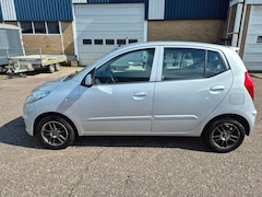Hyundai i10 - 1.1 i-Drive Cool, airco/ onderhouds boekje aanwezig