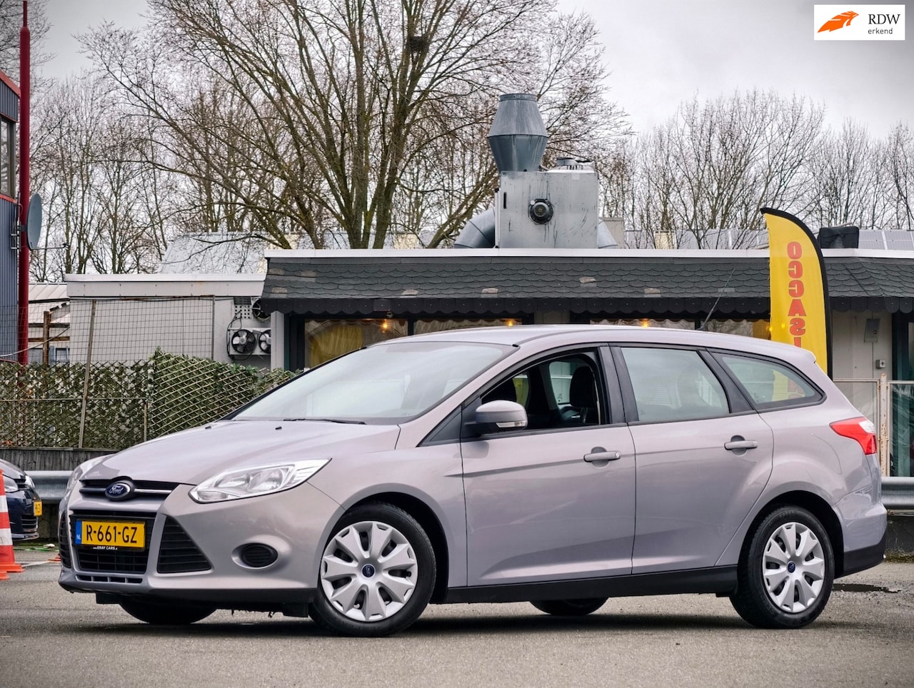 Ford Focus Wagon - 2.0 TDCI Titanium // 103KW / 140PK / AUTOMAAT / 2014 - AutoWereld.nl