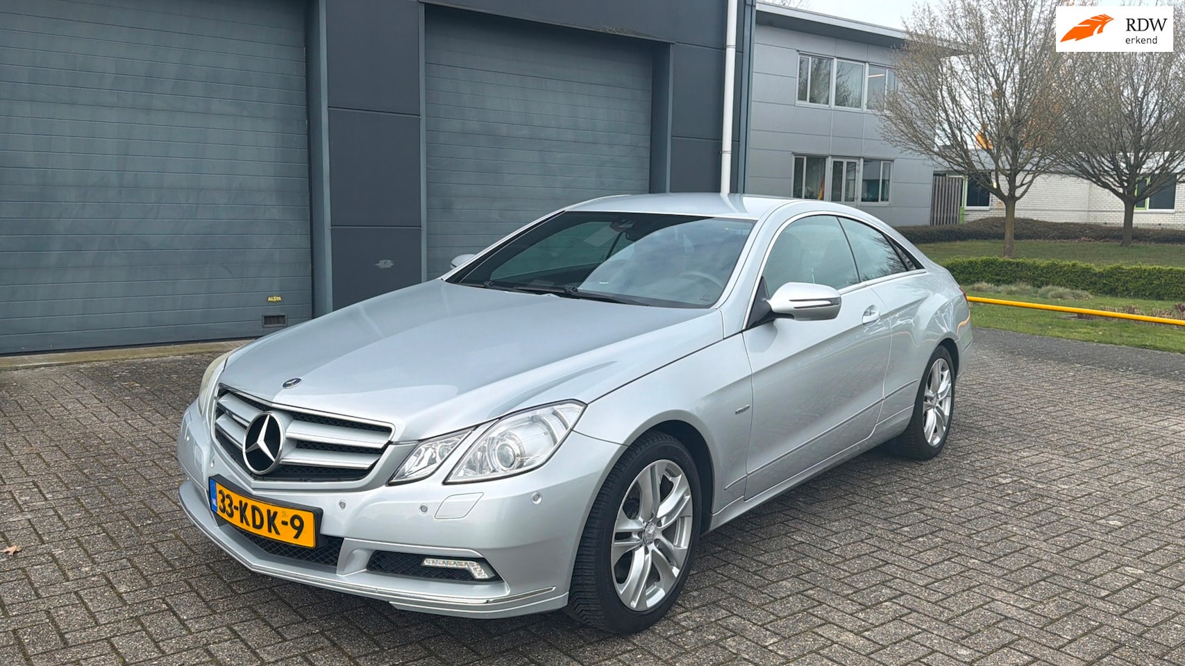 Mercedes-Benz E-klasse Coupé - 350 CGI Elegance 2009 Automaat - AutoWereld.nl