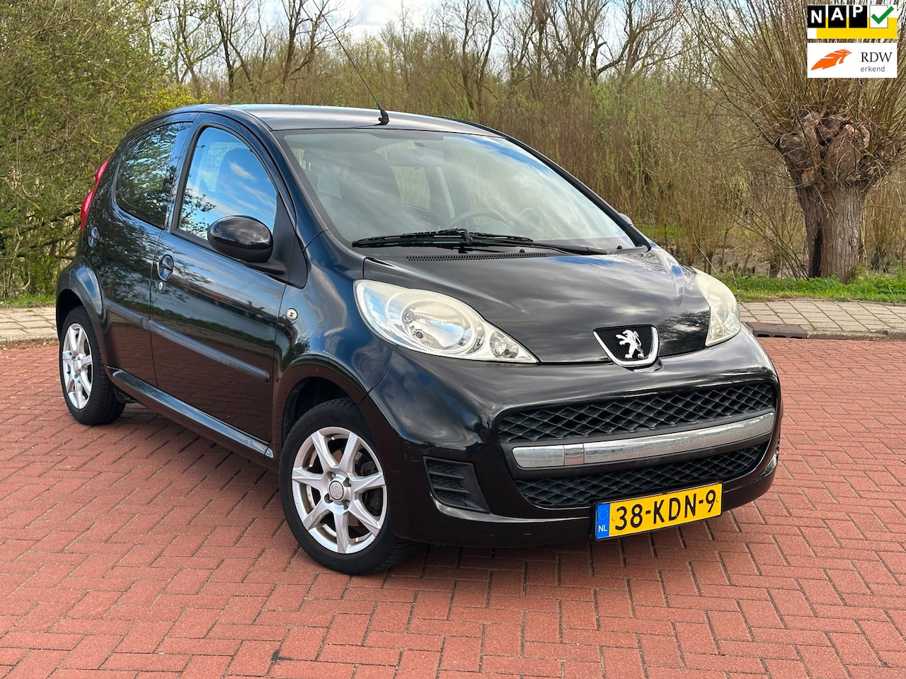 Peugeot 107 - 1.0-12V Sublime Airco/Nap/Toerenteller - AutoWereld.nl