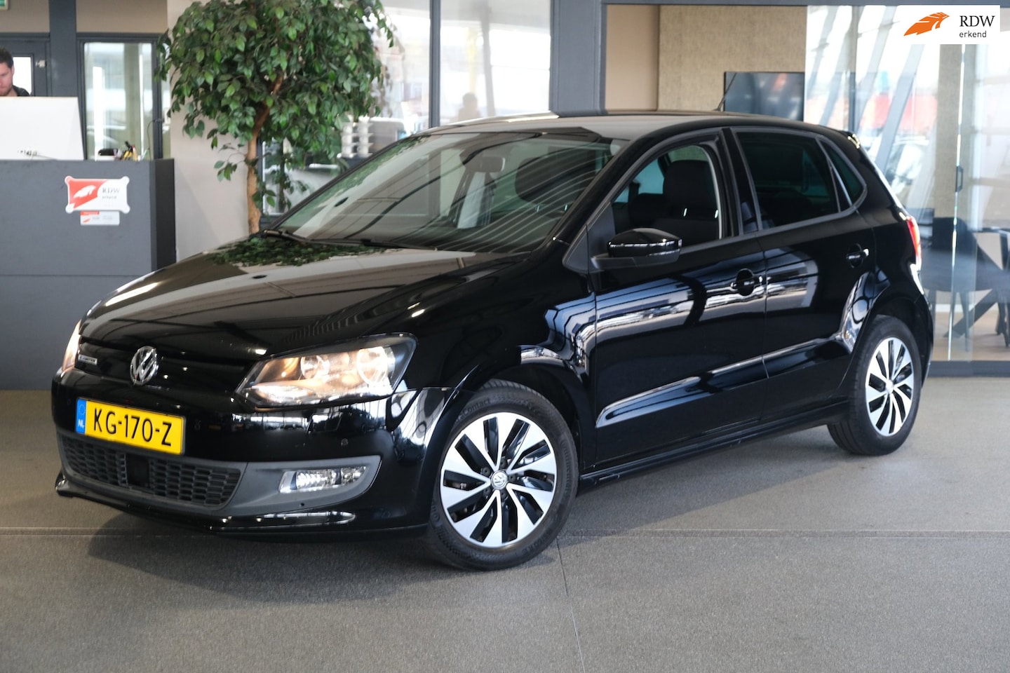 Volkswagen Polo - 1.0 BlueMotion DSG Navi Acc Airco - AutoWereld.nl