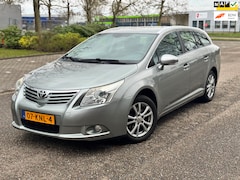 Toyota Avensis Wagon - 1.8 VVTi Dynamic Business Special