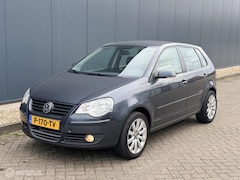 Volkswagen Polo - 1.4-16V Comfortline VOLLEOPTIE/APK/CRUISE