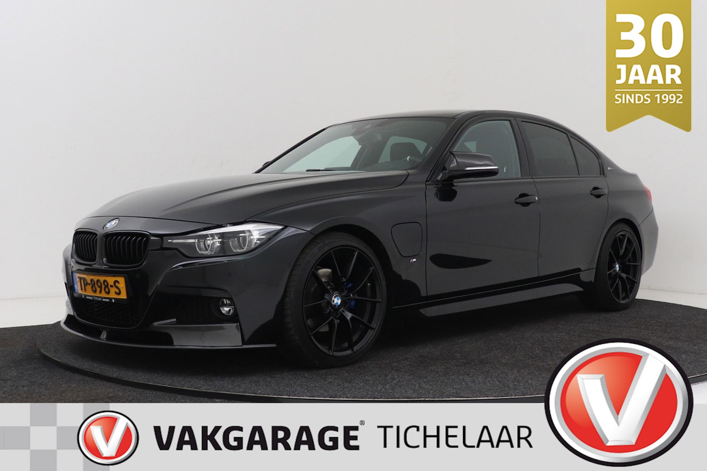 BMW 3-serie - 330e M Sport Edition | UNIEK! | Org NL | M3 Stuurwiel | Leer | Sportstoelen | Camera | Bre - AutoWereld.nl