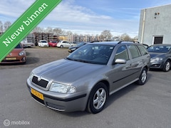 Skoda Octavia Combi - 1.6 Zeer Nette auto Nieuwe Apk