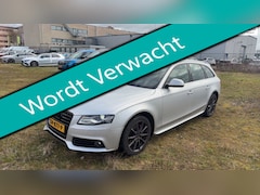 Audi A4 Avant - 3.2 FSI Quattro 265pk Automaat Leder Xenon Trekhaak 1900kg