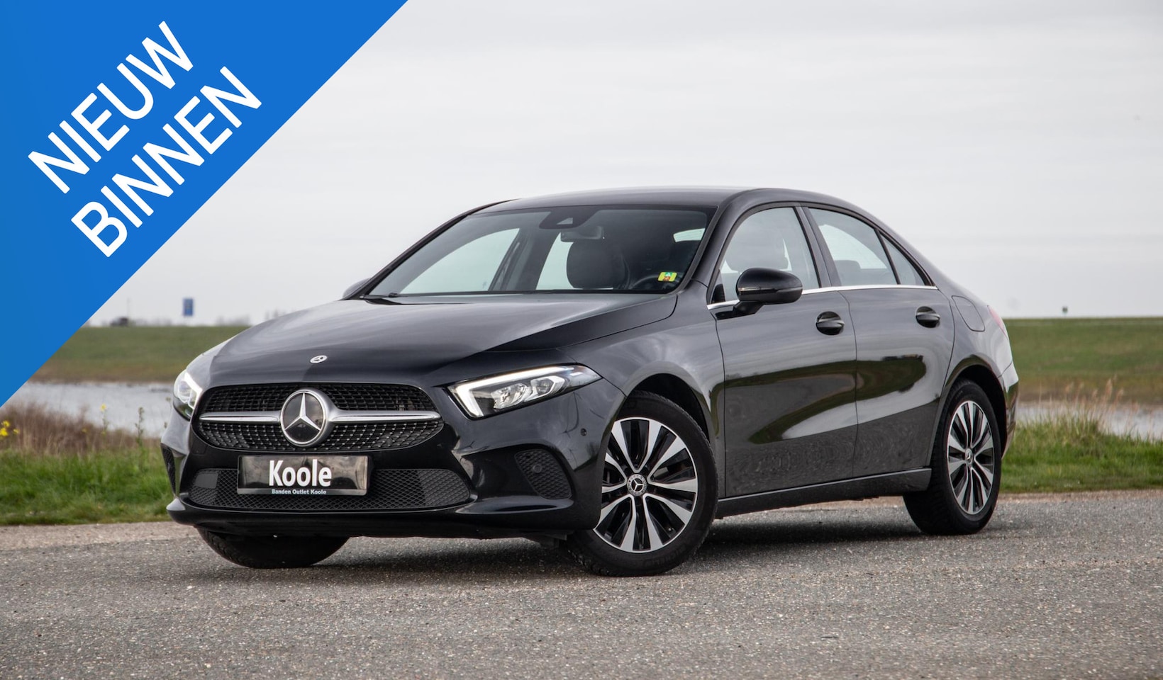Mercedes-Benz A-klasse - 250 e Business Line AUTOMAAT / LEDER / CRUISE CONTROLE / CAMERA / CARPLAY - AutoWereld.nl