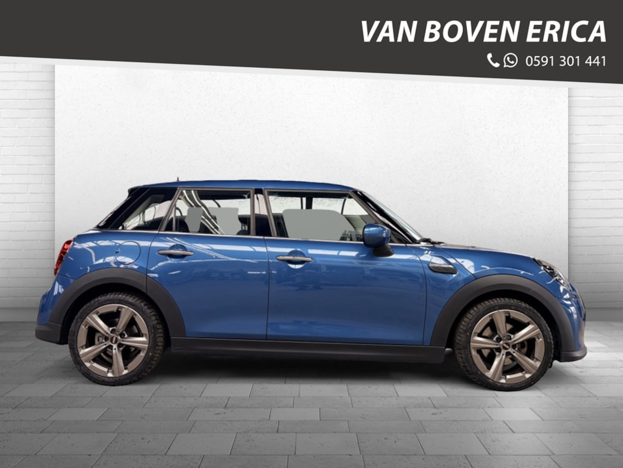 MINI Mini - 5-deurs 1.5 Classic Facelift Navi Cruise Clima 17"Lmv Pdc - AutoWereld.nl