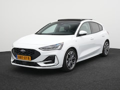 Ford Focus - 1.0 Hybrid ST Line X 155 PK Automaat | Pano dak | 18 inch | B&O | AGR stoel |