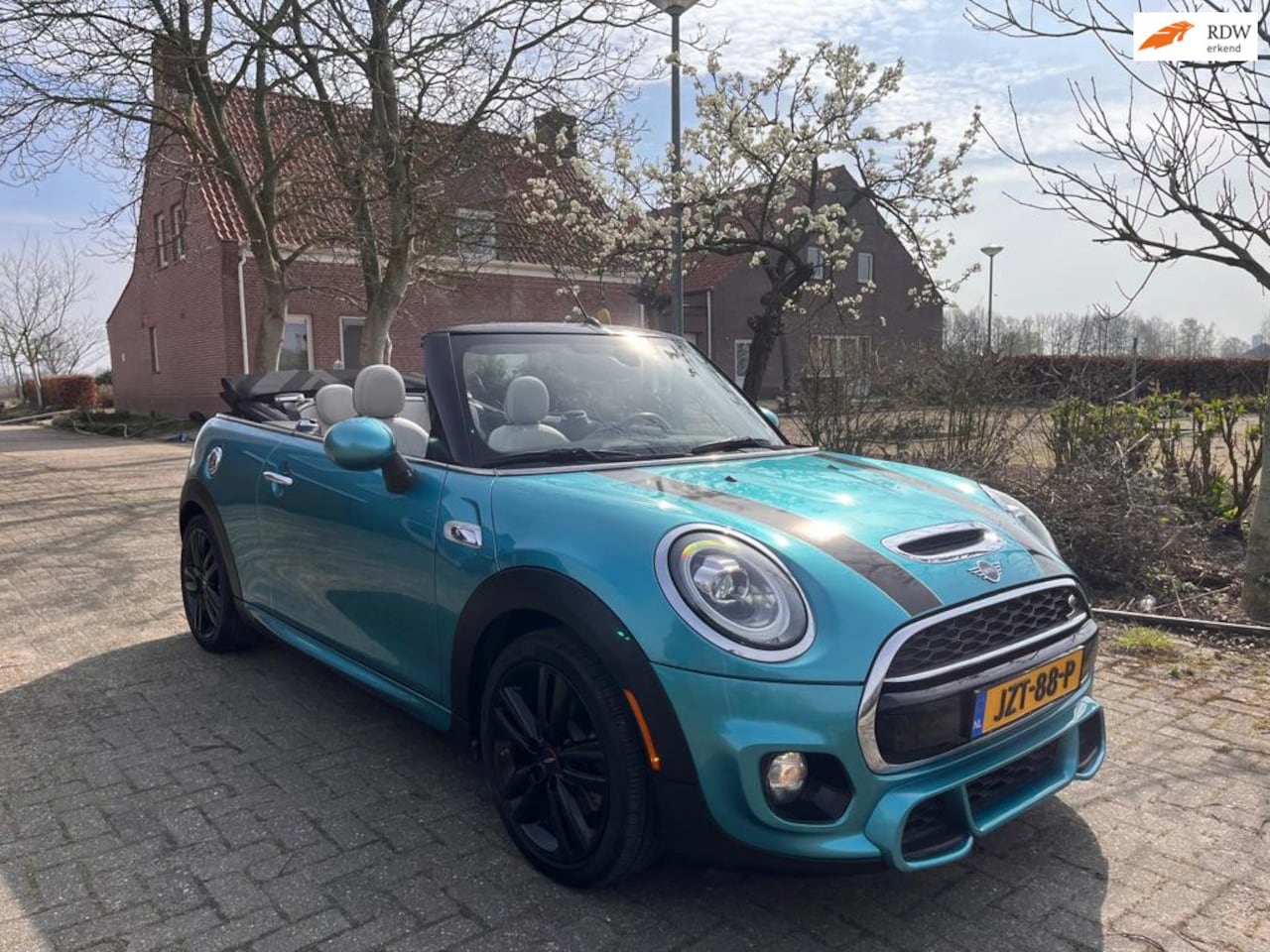 MINI Cabrio - 2.0 Cooper S Chili JCW Pakket - AutoWereld.nl