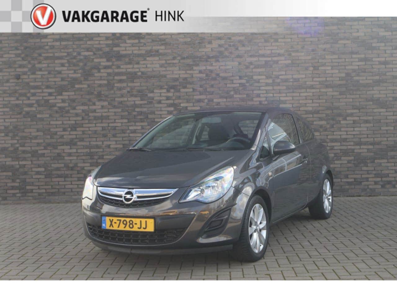 Opel Corsa - 1.2-16V Cosmo 1.2-16V Cosmo - AutoWereld.nl