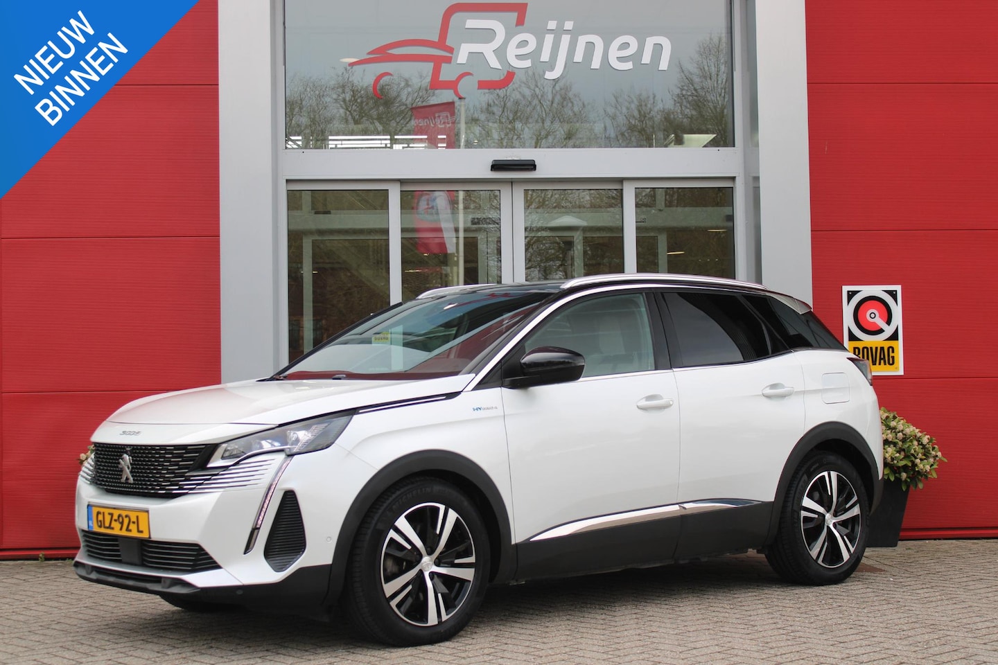 Peugeot 3008 - 1.6 HYbrid4 300PK GT PACK BUSINESS | CAMERA VOOR + ACHTER | APPLE CARPLAY/ANDROID AUTO | E - AutoWereld.nl