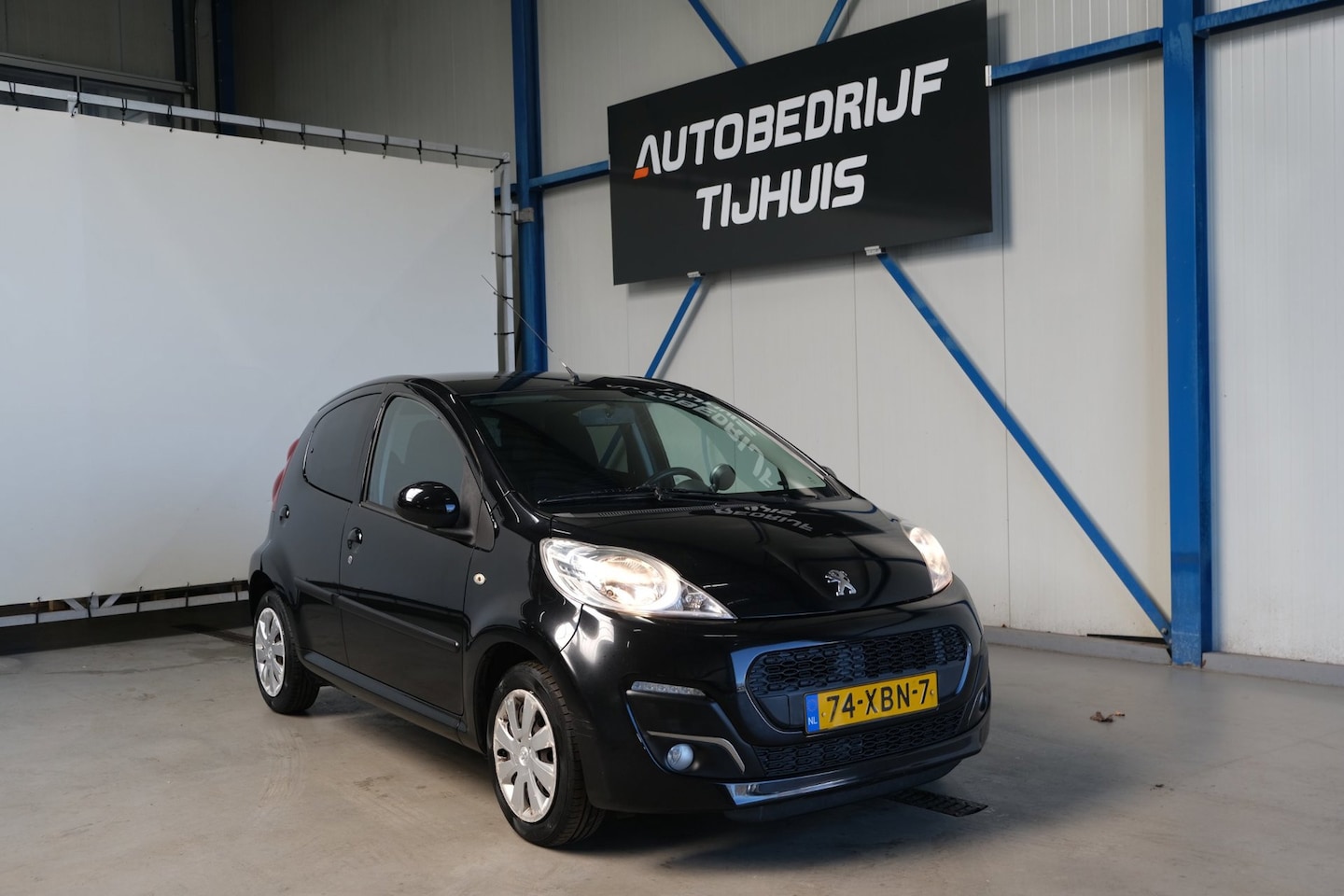 Peugeot 107 - 1.0 Envy - N.A.P. Airco. 5 deurs. - AutoWereld.nl