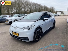 Volkswagen ID.3 - First Max 58 kWh | Adap. Cruise | Trekhaak | Camera | Carplay/An