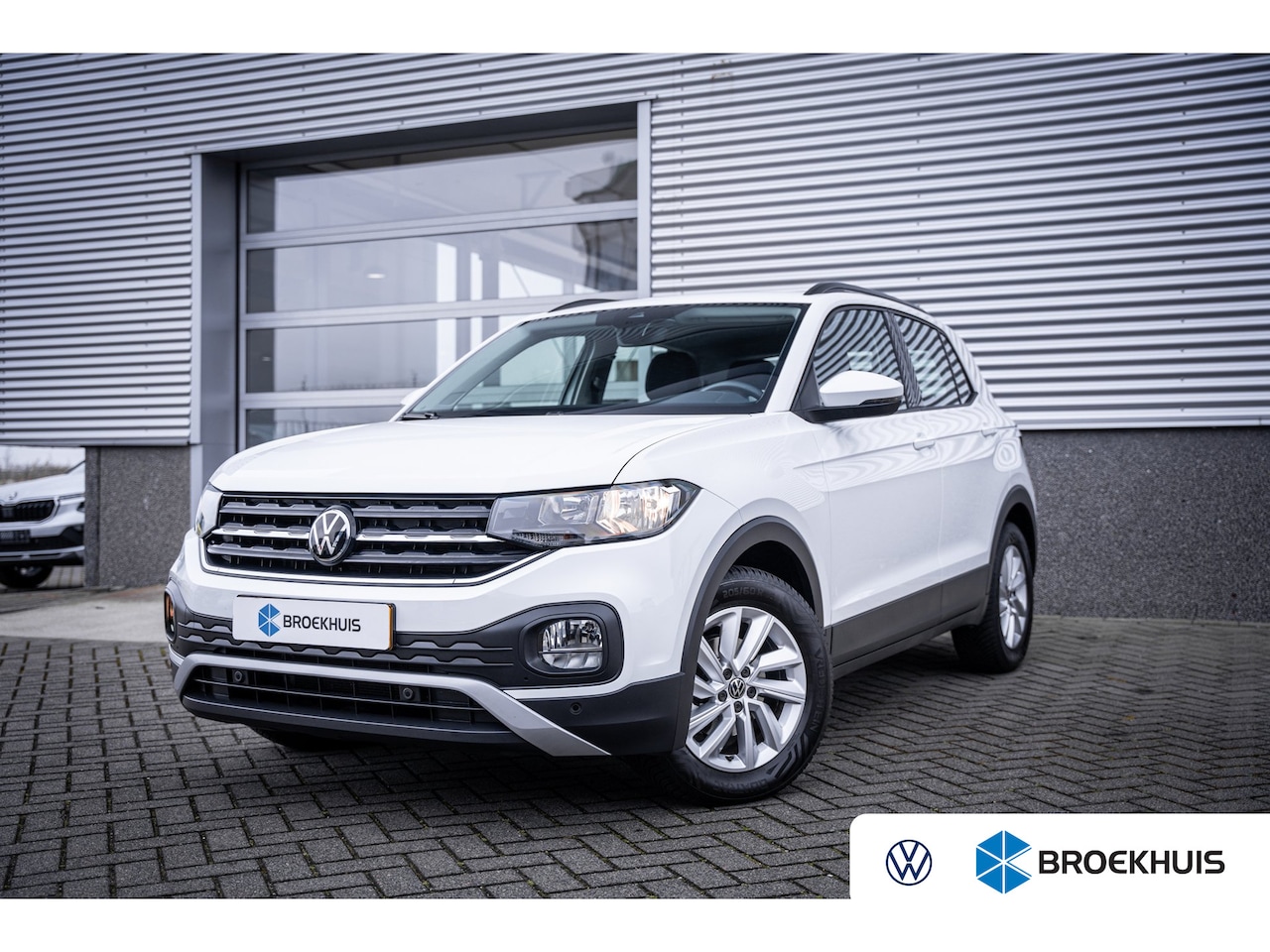 Volkswagen T-Cross - 1.0 TSI Life | Achterlichten LED | Afstandscontrolesysteem (Front Assist) | Airconditionin - AutoWereld.nl