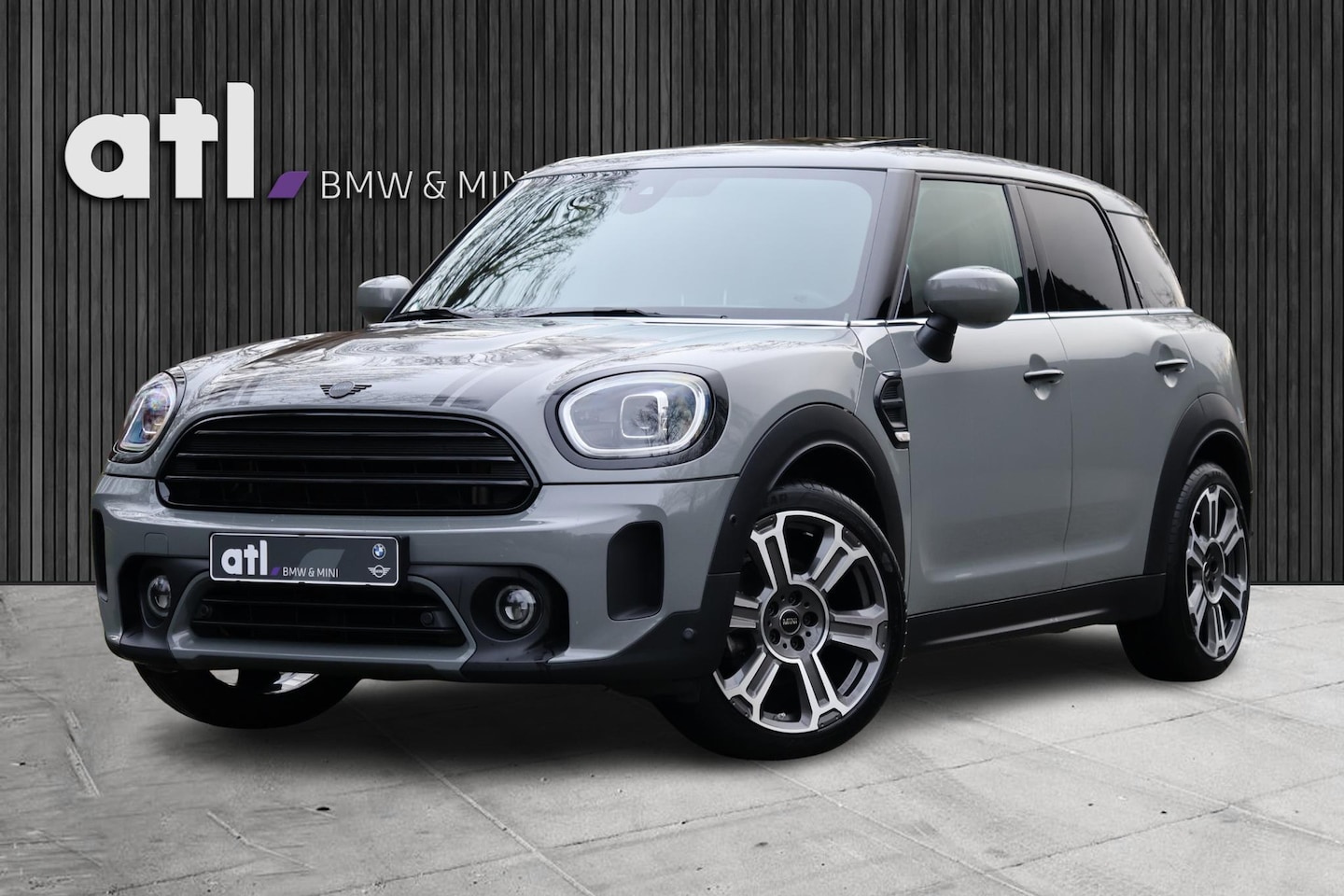 MINI Countryman - Mini 1.5 Cooper MINI Yours 19" | Leer | Pano | HUD | Harman Kardon | Adap Cruise | Keyless - AutoWereld.nl