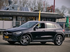 Mercedes-Benz GLA-Klasse - 180 Luxury Line / AUTOMAAT / SP VLG / OHB /