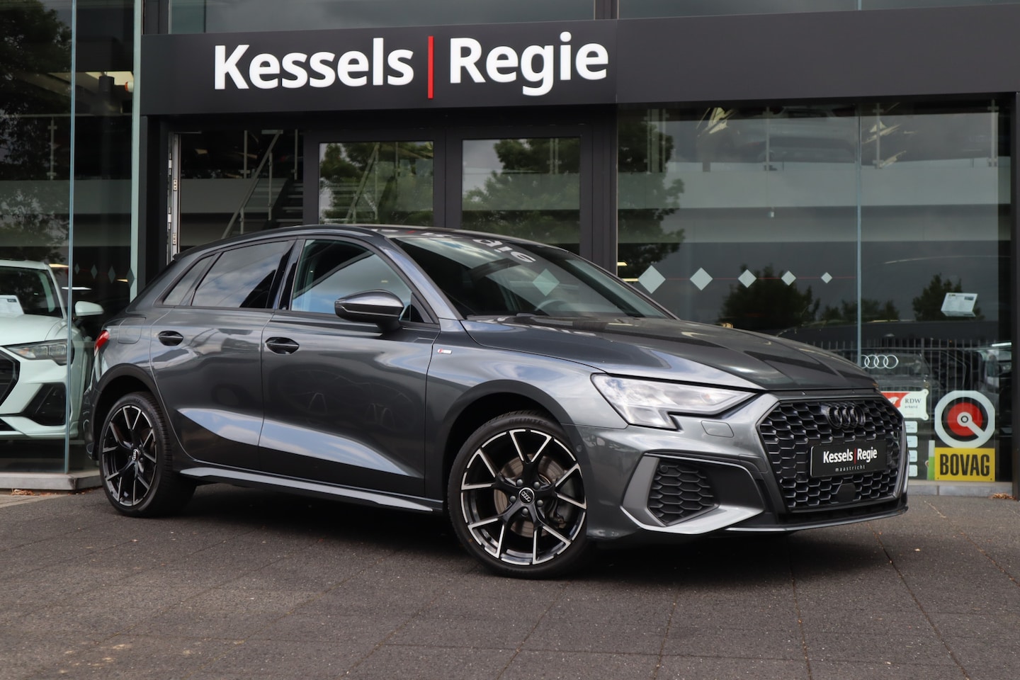 Audi A3 Sportback - 40 TFSI e S-line Adaptive Keyless CarPlay 18” Stoelverwarming Sensoren Navi - AutoWereld.nl