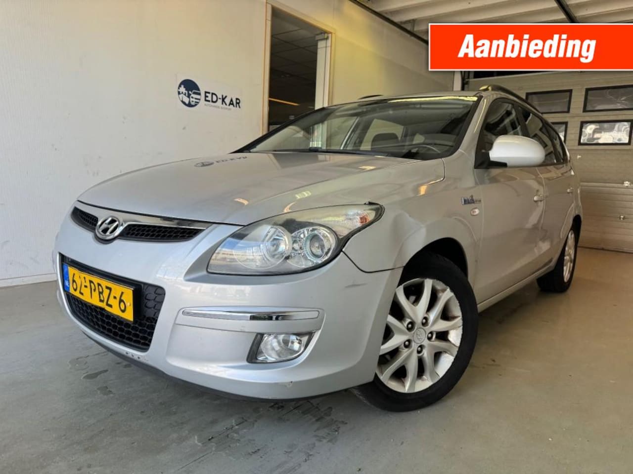 Hyundai i30 - CW 1.6i i-Drive Cool 1STE EIG. NL AUTO NAP GOED ONDERHOUDEN - AutoWereld.nl