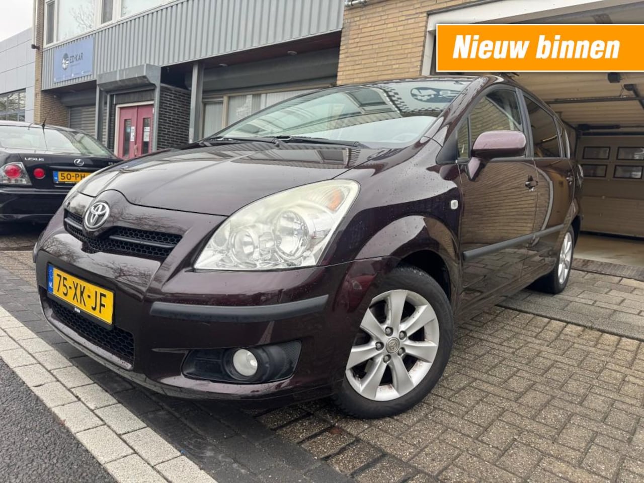 Toyota Verso - 1.8 VVT-i Luna 5PERS CLIMA LMV RIJDT GOED NAP APK 7-2026 - AutoWereld.nl