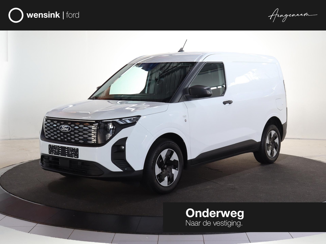 Ford E-Transit Cour. - Trend 44 kWh PARKEERSENSOREN V+A, CARPLAY, CRUISE CONTROL, ACHTERUITRIJ CAMERA, 16'' RESER - AutoWereld.nl