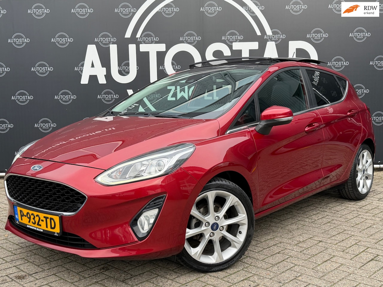 Ford Fiesta - 1.0 EcoBoost Titanium Pano / Navi / APK / Airco / NAP - AutoWereld.nl