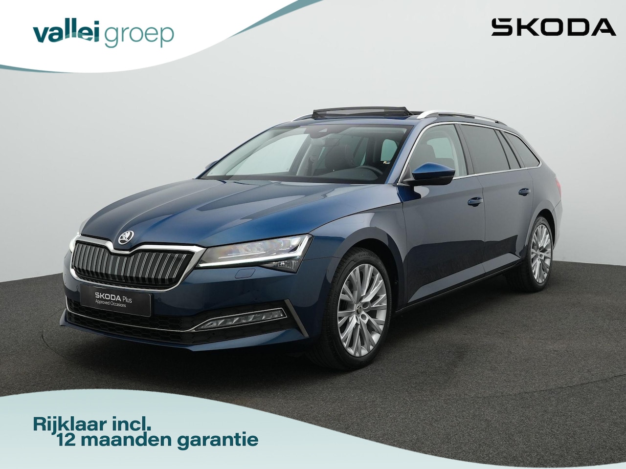 Skoda Superb - 1.4 TSI iV 218 pk Style | Panoramadak | Trekhaak | Geheugenstoel | Adaptief onderstel | Ma - AutoWereld.nl