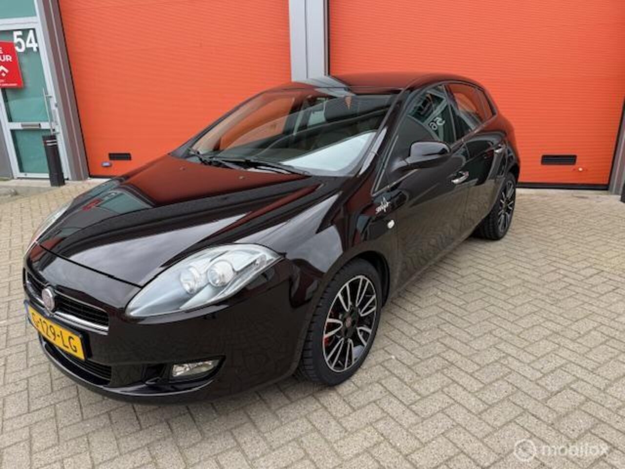 Fiat Bravo - 1.4 T-Jet Dynamic 5 DRS APK 27 KM NAP VEEL EXTR'S - AutoWereld.nl